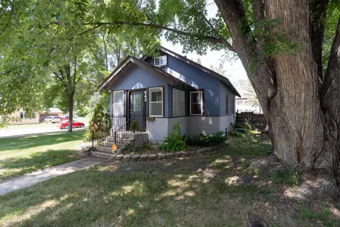 542 W Stanton Ave, Fergus Falls, MN 56537