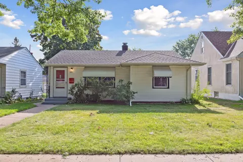 1516 Alameda St, Saint Paul, MN 55117