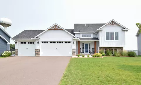 19373 Able St NE, East Bethel, MN 55011