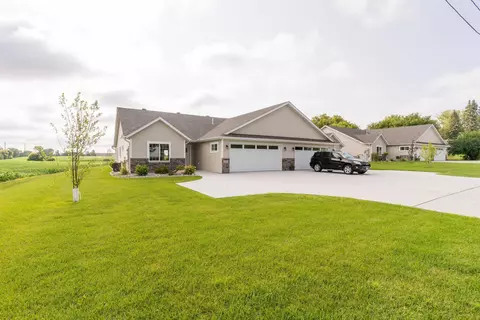 1703 S Cascade St, Fergus Falls, MN 56537