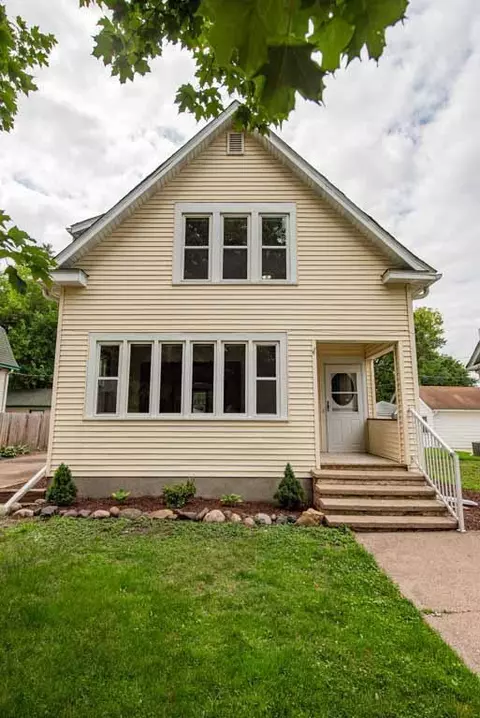 129 Wilder St N, Saint Paul, MN 55104