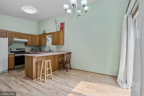4617 Ridge Cliff Dr, Eagan, MN 55122 photo 7