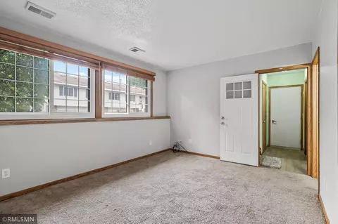 4617 Ridge Cliff Dr, Eagan, MN 55122 photo 23
