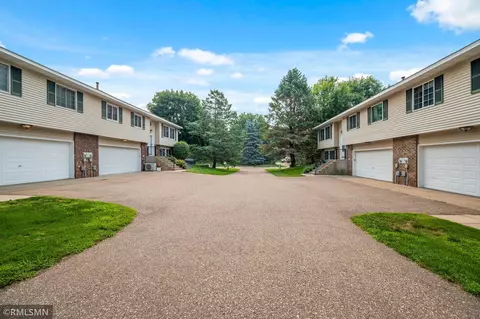 4617 Ridge Cliff Dr, Eagan, MN 55122 photo 35