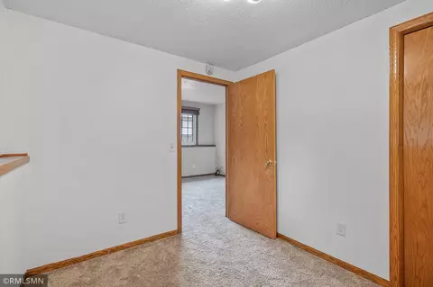 4617 Ridge Cliff Dr, Eagan, MN 55122 photo 26