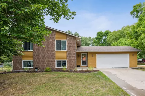 3332 75th Ave N, Brooklyn Park, MN 55443