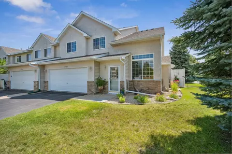 17302 Wilderness Trl SE, Prior Lake, MN 55372