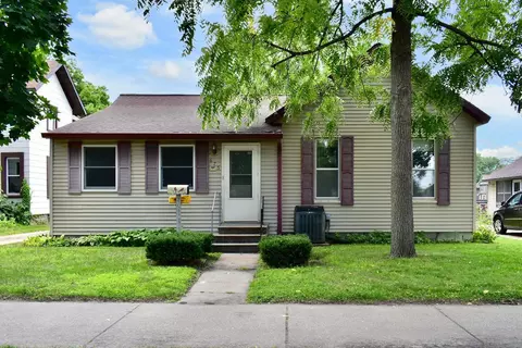 675 W 5th St, Winona, MN 55987