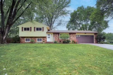 3355 Walnut Grove Ln N, Plymouth, MN 55447