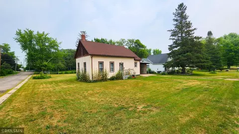 611 Cedar Ave E, Hector, MN 55342 photo 2