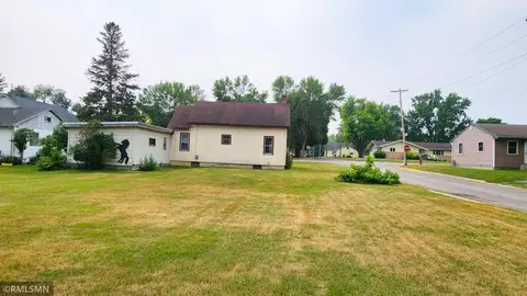 611 Cedar Ave E, Hector, MN 55342 photo 3