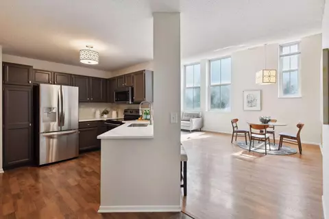 1214 Lowry Ave N #203, Minneapolis, MN 55412