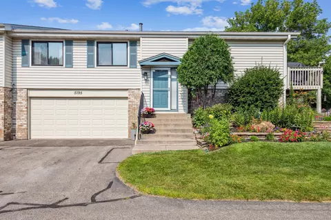 5195 Beachside Dr, Minnetonka, MN 55343