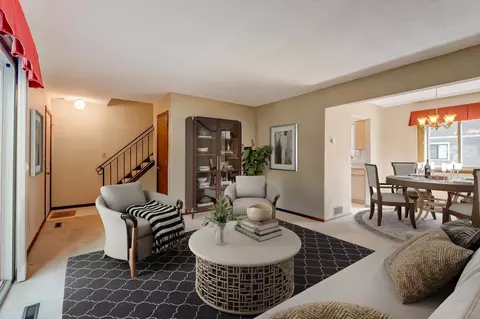 2722 Upland Ct, Plymouth, MN 55447