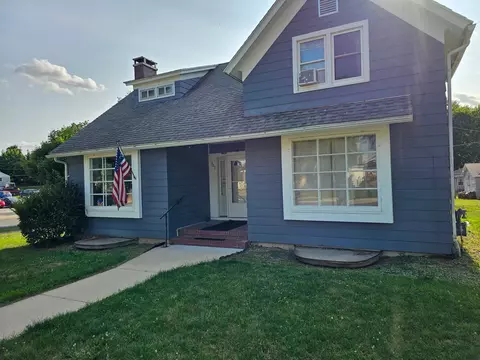 301 Pleasant St NE, Preston, MN 55965