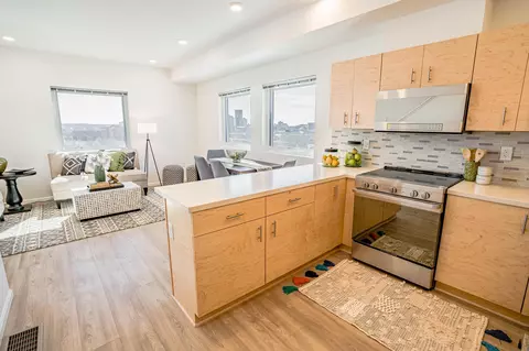 429 N Rivoli, Saint Paul, MN 55130