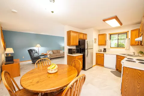 12566 University Ave NW, Coon Rapids, MN 55448