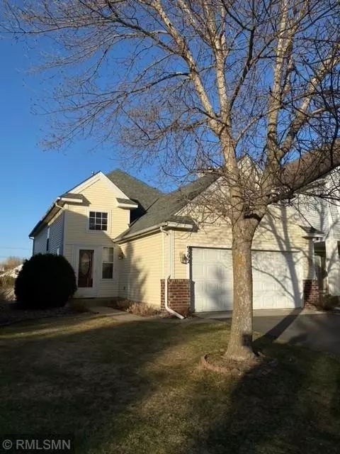 9592 Zircon Ct N, Maple Grove, MN 55311