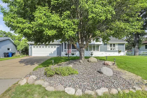 7370 Tempo Ter NE, Fridley, MN 55432