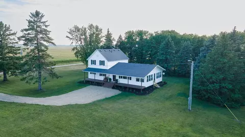 3015 40th St SE, Montevideo, MN 56265