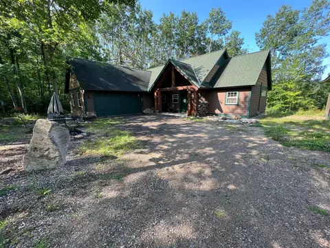 5733 Sunset Rd, Biwabik, MN 55705