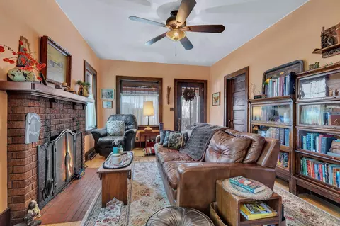 343 Main St N, Sauk Centre, MN 56378