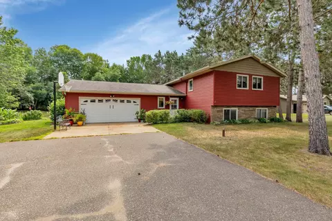 17892 Riverwood Dr, Little Falls, MN 56345