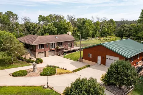 1720 50th Ave SE, Rochester, MN 55904