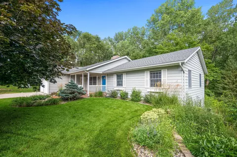1954 59th Ct E, Inver Grove Heights, MN 55077