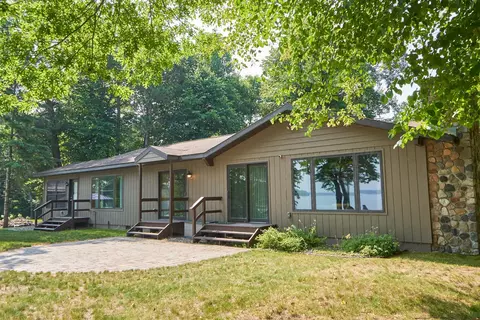 8660 Ruttger Rd, Pequot Lakes, MN 56472