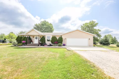 4676 S Riverview Dr NE, Carlos, MN 56319