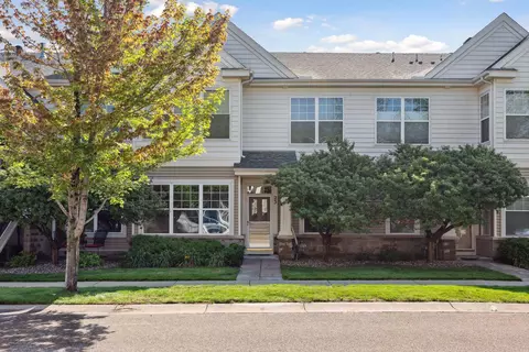 620 Wesley Commons Dr #23, Golden Valley, MN 55427