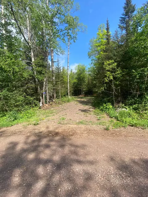 595 Barker Lake Rd, Lutsen Twp, MN 55612