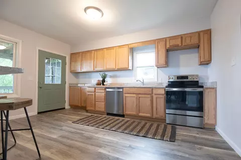 1124 E 10th St, Duluth, MN 55805 photo 13