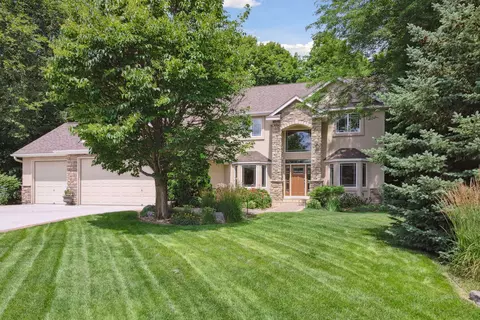 1228 Wildwood Way, Chaska, MN 55318