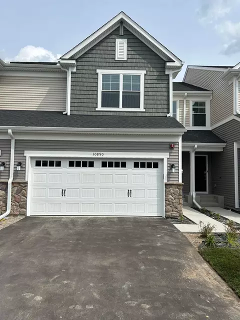 10890 Dunkirk Cir, Maple Grove, MN 55369