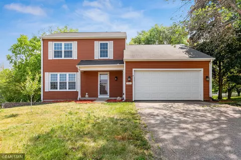 17466 Honeysuckle Ave, Lakeville, MN 55044
