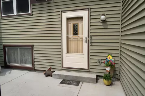 10222 Hanson Blvd NW, Coon Rapids, MN 55433