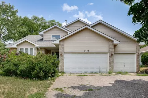 8742 Oregon Ave N, Brooklyn Park, MN 55445