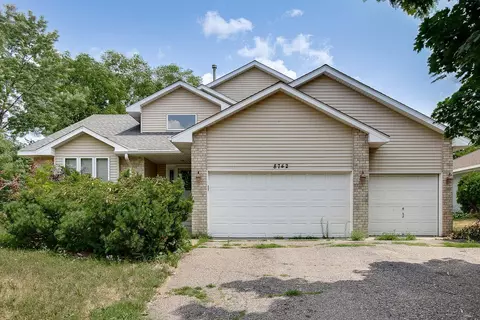 8742 Oregon Ave N, Brooklyn Park, MN 55445