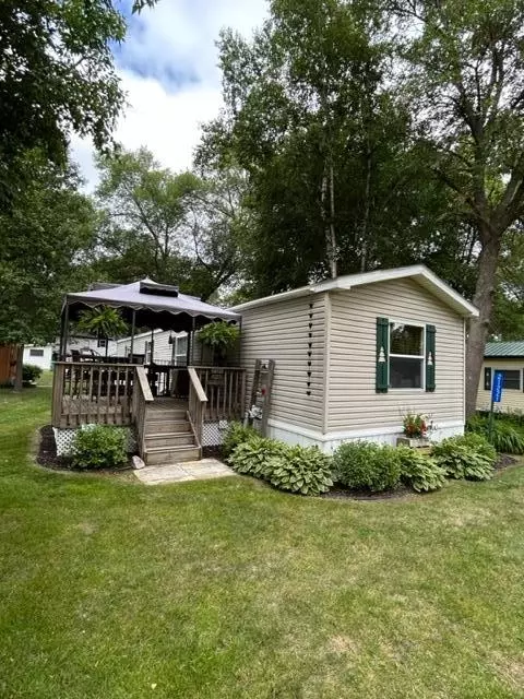 21221 Ferry Ln, Osakis, MN 56360