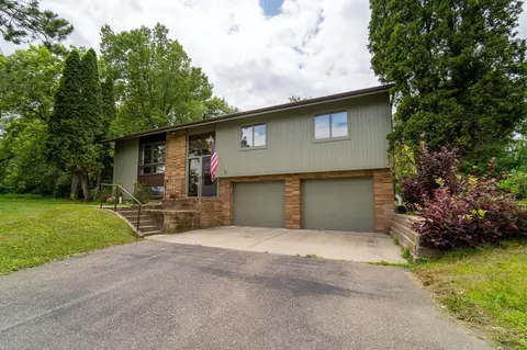 2425 Washington Ave SE, Bemidji, MN 56601
