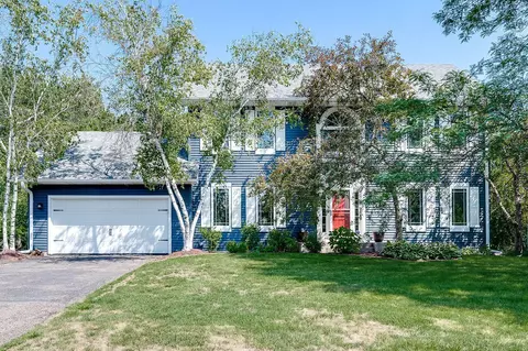 853 Spring Hill Dr, Woodbury, MN 55125
