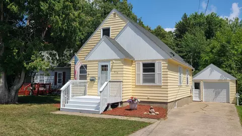 816 Cedar Ave, Albert Lea, MN 56007
