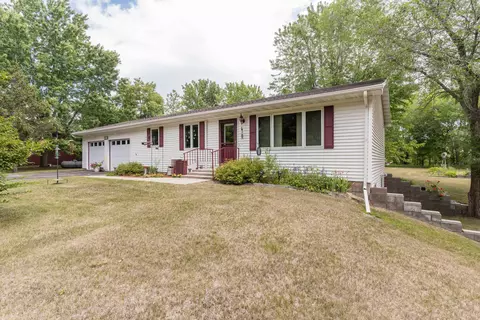 103 S Madison Ave, Battle Lake, MN 56515