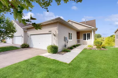 20621 Cypress Dr, Farmington, MN 55024