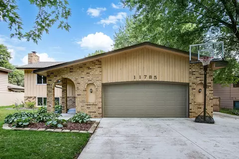 11785 Able St NE, Blaine, MN 55434