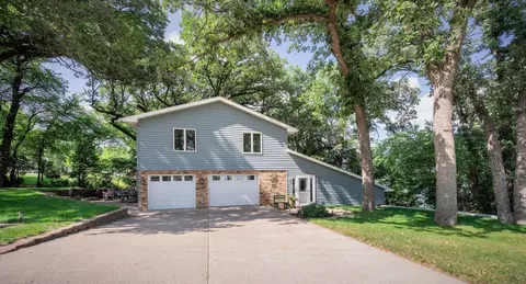 420 Lake Aires Rd, Fairmont, MN 56031