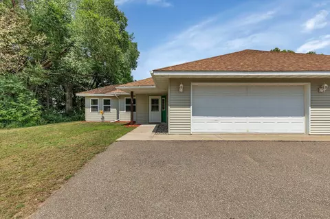 1006 7th Ave SW, Little Falls, MN 56345