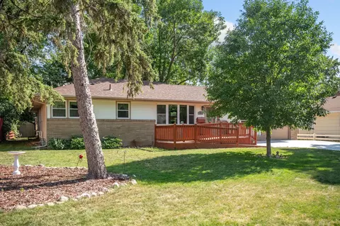 3713 54th Ave N, Brooklyn Center, MN 55429